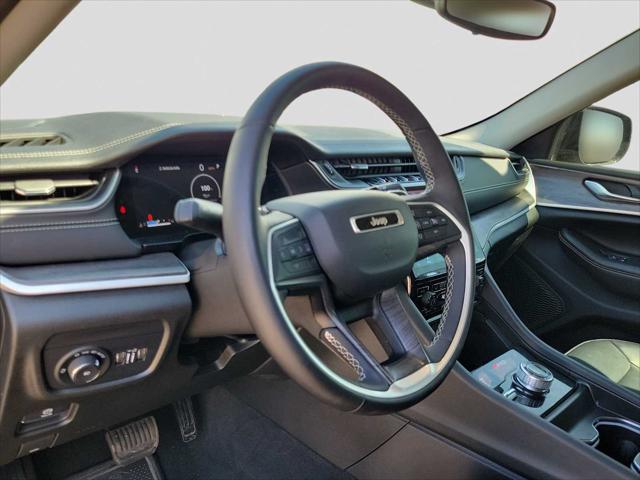 2026 Jeep Grand Cherokee GRAND CHEROKEE LAREDO X 4X4