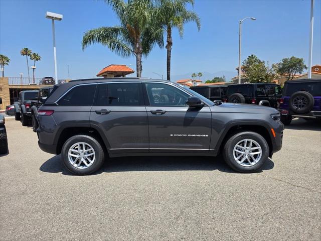 2026 Jeep Grand Cherokee GRAND CHEROKEE LAREDO X 4X2