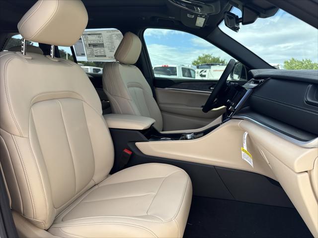2026 Jeep Grand Cherokee Limited 4x2