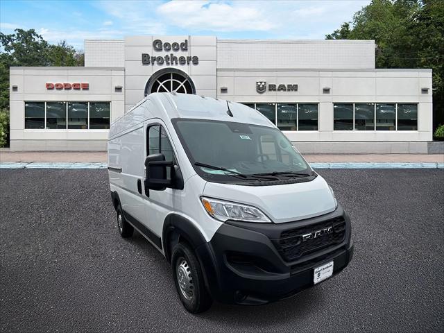 2026 Ram ProMaster Cargo Van Tradesman High Roof 136" WB w/Pass Seat