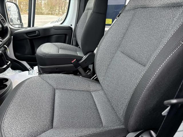2026 Ram ProMaster Cargo Van Tradesman High Roof 159" WB w/Pass Seat