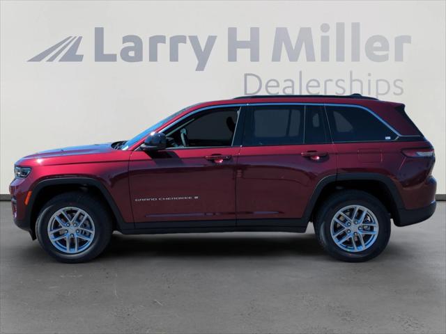 2026 Jeep Grand Cherokee GRAND CHEROKEE LAREDO X 4X4
