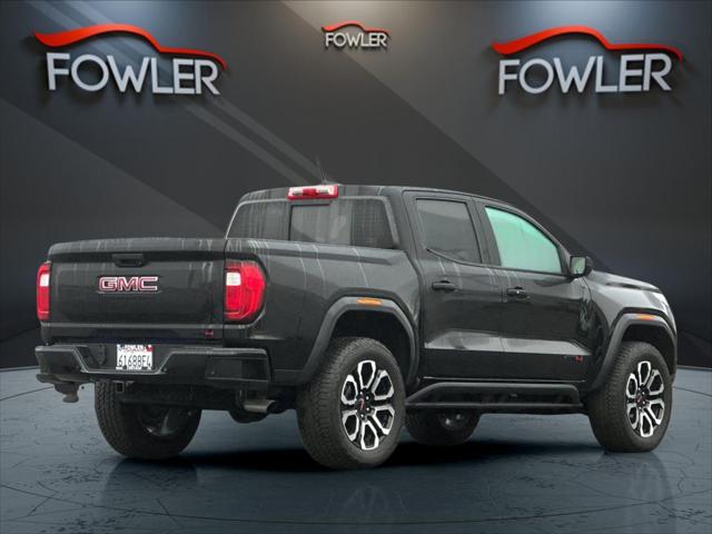 2025 GMC Canyon 4WD AT4