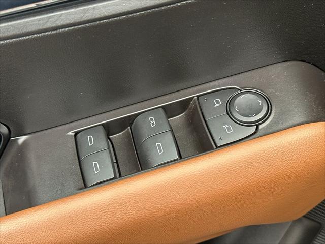 2025 GMC Canyon 4WD AT4