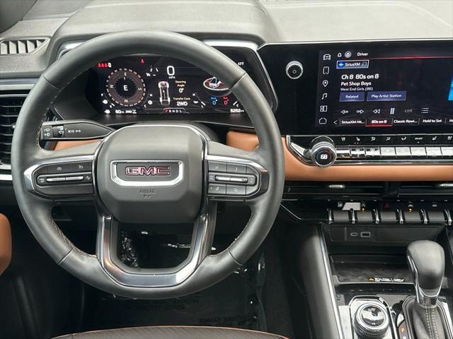 2025 GMC Canyon 4WD AT4