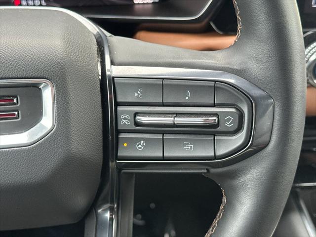 2025 GMC Canyon 4WD AT4