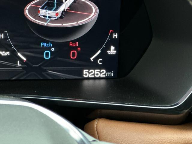 2025 GMC Canyon 4WD AT4