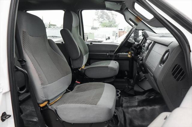 2016 Ford F-650 Base