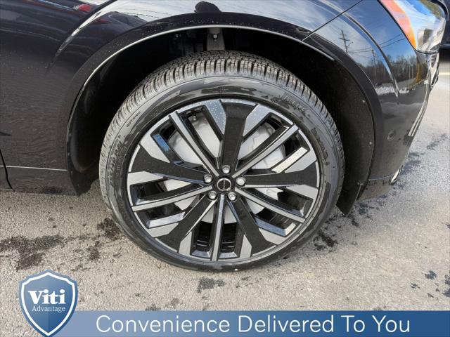 2026 Volvo XC60 Plug-In Hybrid Ultra, T8 AWD Electric/Gasoline, Dark