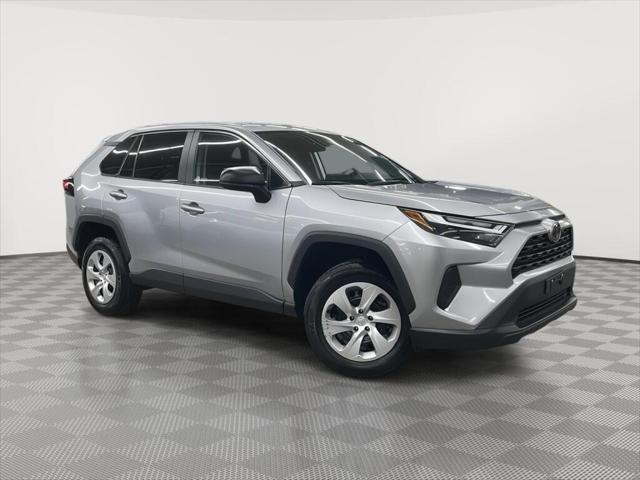 2024 Toyota RAV4 LE 2024 Toyota RAV4 LE