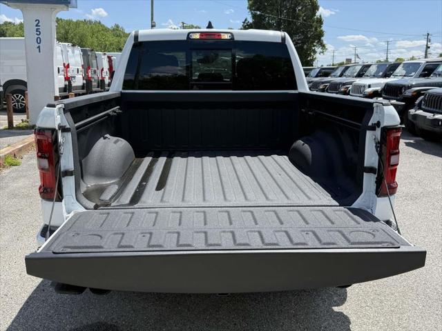 2026 Ram 1500 Big Horn Crew Cab 4x4 5'7" Box