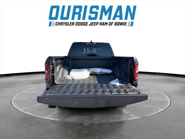 2026 Ram 1500 Big Horn Crew Cab 4x4 5'7" Box