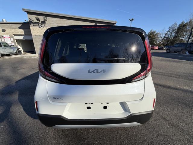 2023 Kia Soul LX 2023 Kia Soul LX