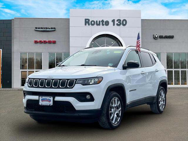 2022 Jeep Compass Latitude Lux 4x4 2022 Jeep Compass Latitude Lux 4x4
