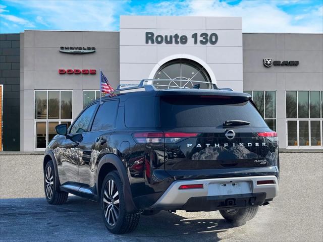 2023 Nissan Pathfinder Platinum 4WD
