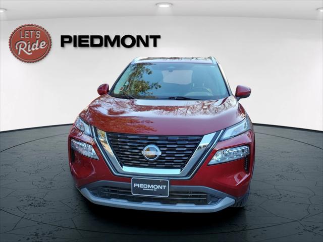 2022 Nissan Rogue SV FWD