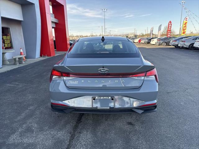 2022 Hyundai Elantra SEL