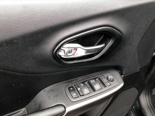 2022 Jeep Cherokee Latitude Lux 4x4