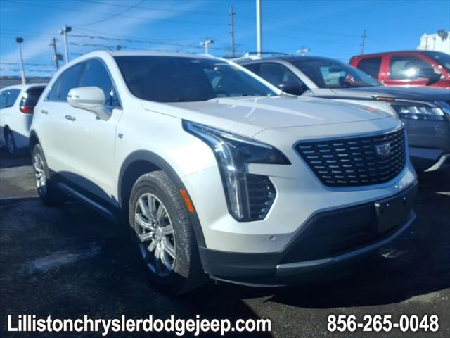 2022 Cadillac XT4 AWD Premium Luxury