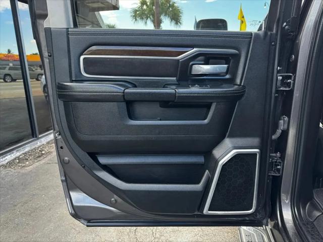 2024 Ram 2500 Laramie Crew Cab 4x4 6'4" Box
