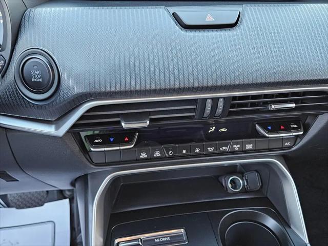 2026 Mazda X-90 3.3 Turbo Select
