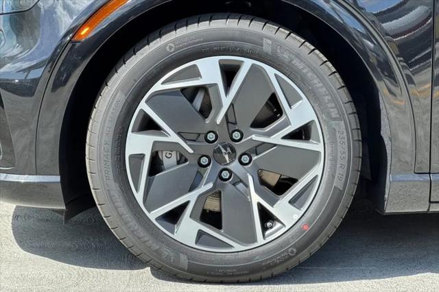 2026 Genesis GV60 RWD