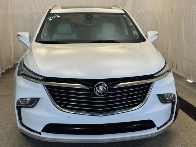 2024 Buick Enclave Essence AWD