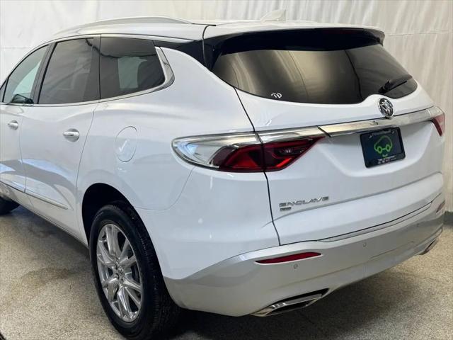 2024 Buick Enclave Essence AWD
