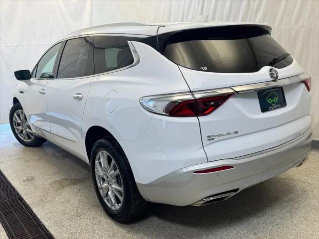2024 Buick Enclave Essence AWD
