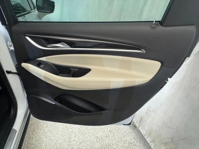 2024 Buick Enclave Essence AWD