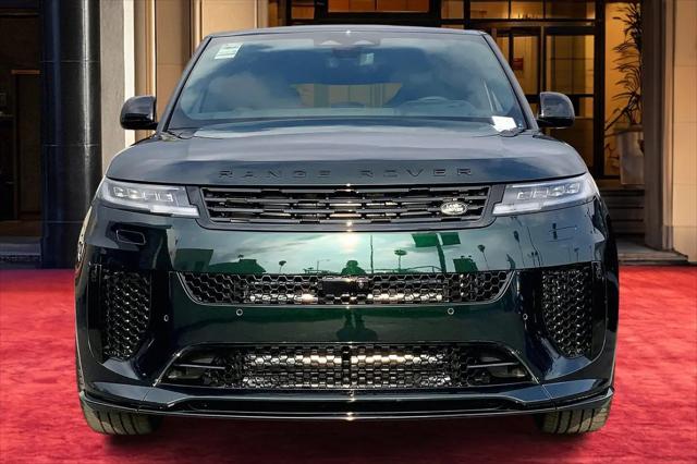 2026 Land Rover Range Rover Sport P635 SV