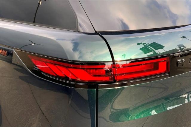 2026 Land Rover Range Rover Sport P635 SV