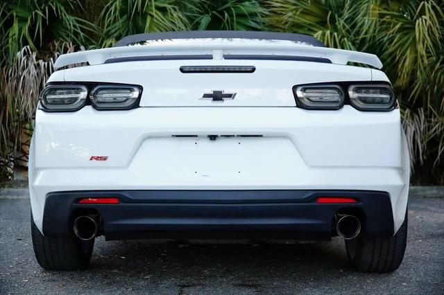 2022 Chevrolet Camaro RWD Convertible 2LT