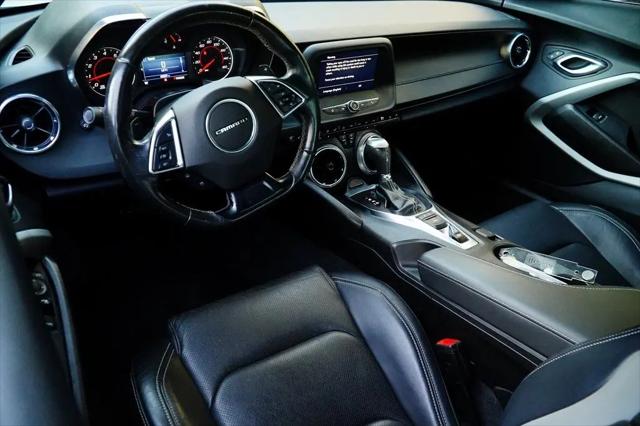 2022 Chevrolet Camaro RWD Convertible 2LT