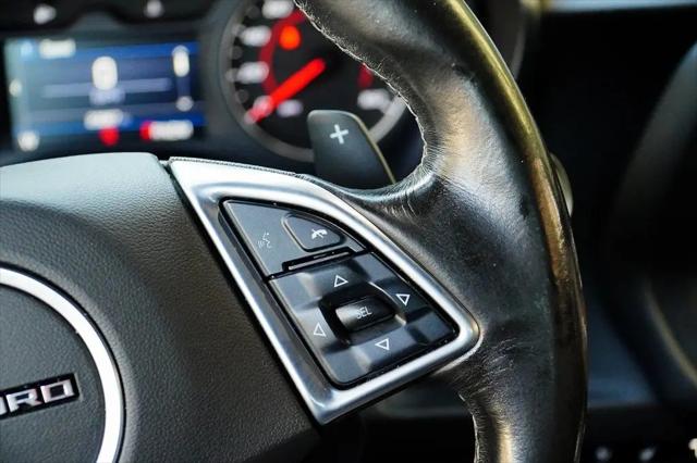 2022 Chevrolet Camaro RWD Convertible 2LT