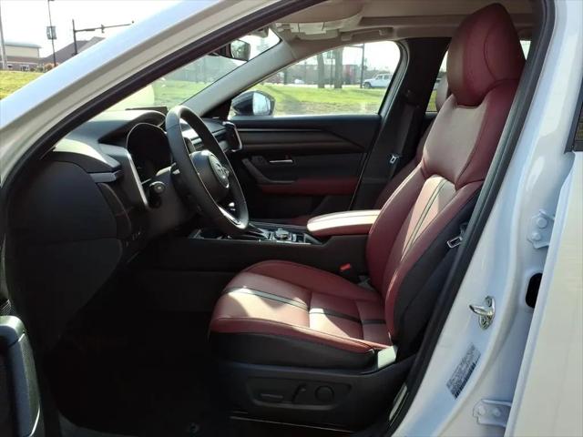 2026 Mazda CX-50 Hybrid Premium