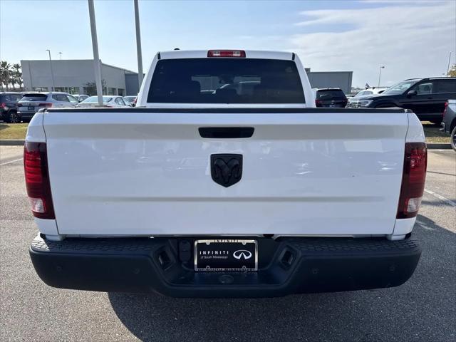 2024 Ram 1500 Classic Warlock Crew Cab 4x2 5'7" Box
