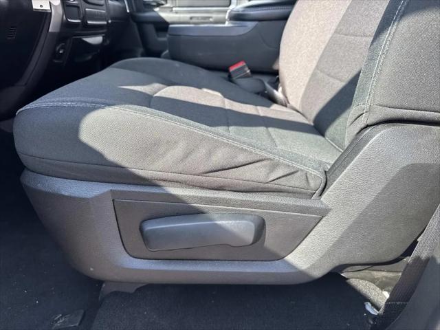 2024 Ram 1500 Classic Warlock Crew Cab 4x2 5'7" Box
