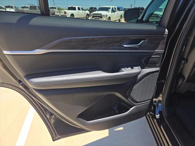 2026 Jeep Grand Cherokee L Limited 4x2
