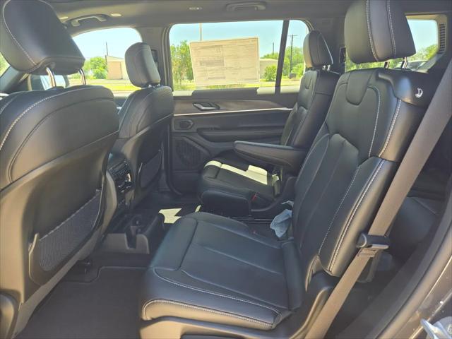 2026 Jeep Grand Cherokee L Limited 4x2