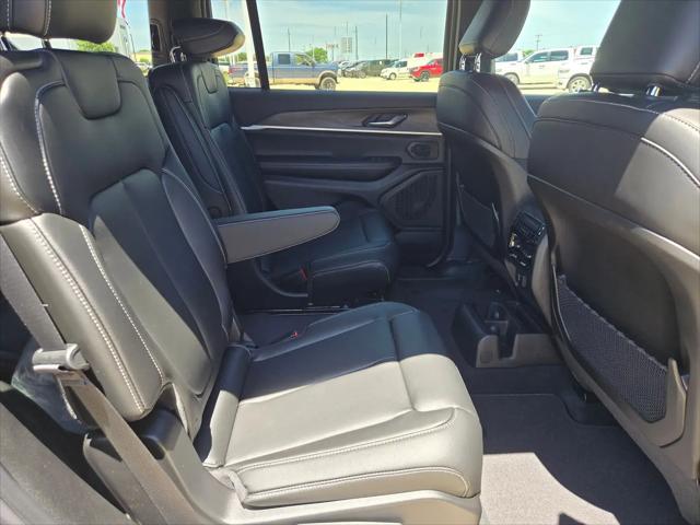 2026 Jeep Grand Cherokee L Limited 4x2