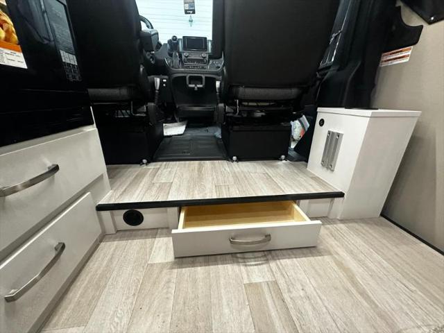 2026 Ram ProMaster Tradesman Window Van High Roof 159" WB EXT