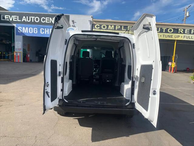 2021 Nissan NV200 Compact Cargo S Xtronic CVT