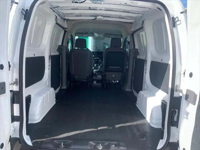 2021 Nissan NV200 Compact Cargo S Xtronic CVT