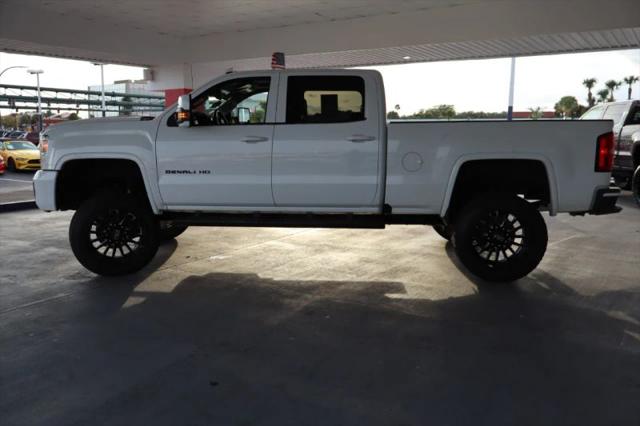 2017 GMC Sierra 3500HD Denali
