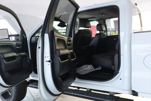 2017 GMC Sierra 3500HD Denali