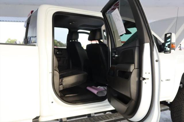 2017 GMC Sierra 3500HD Denali