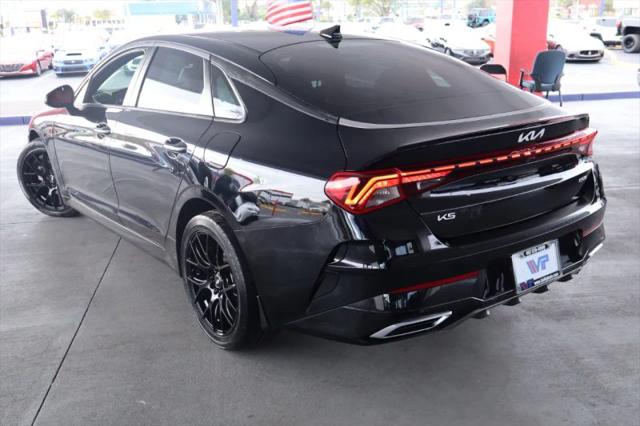 2024 Kia K5 GT-Line