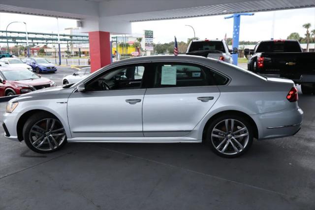 2017 Volkswagen Passat 1.8T R-Line