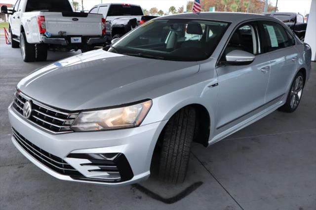 2017 Volkswagen Passat 1.8T R-Line